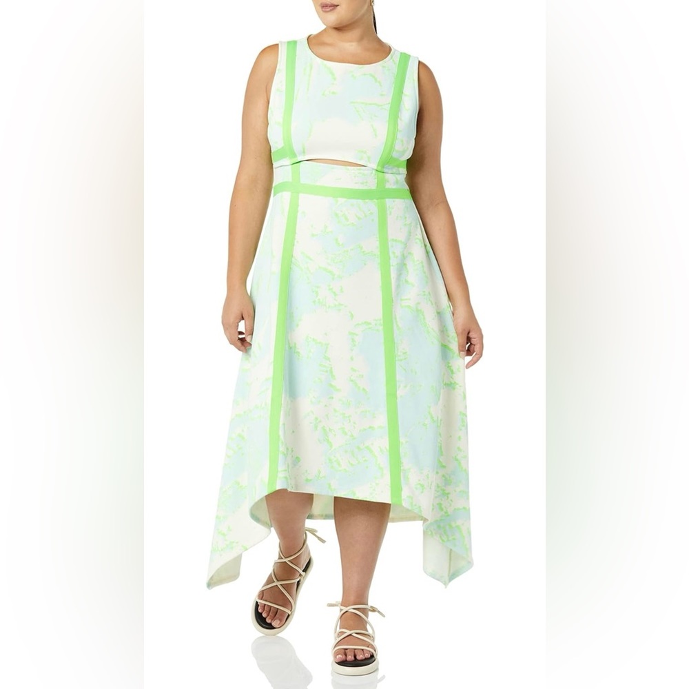 Making the Cut Season 3 Episode 7 Winning Look Yannik's Sleeveless